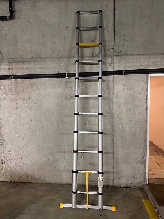 Echelles: Teleskopleiter 3.25m – D'occasion à Balterswil par sir_janik 2