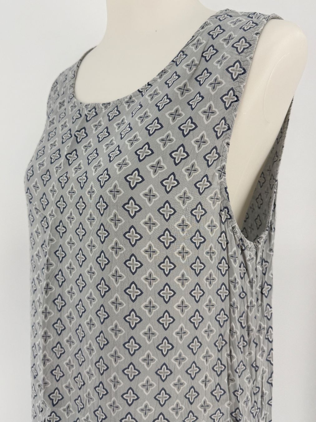 Vestiti: Kleid Gr. L von Today – Difettoso da Auenstein venduto da moin. 2