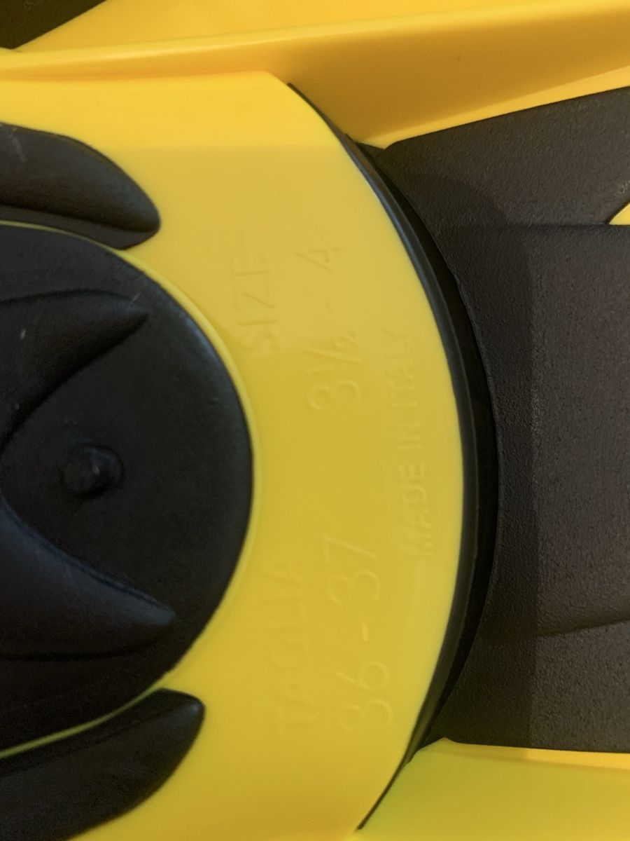 Cressi Mute per immersioni: Pinne mis 37/38 nuove Cressi – Nuovo e nell'imballaggio originale da Airolo venduto da Truzz 2