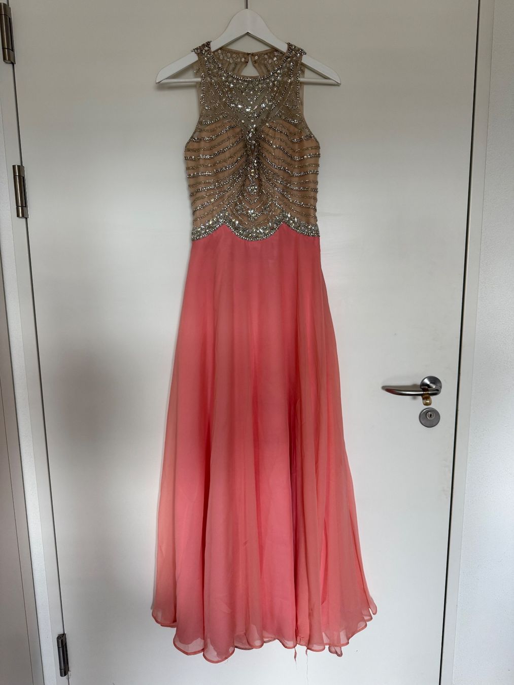 Vestiti: Abendkleid – Usato da Rain venduto da Trusso