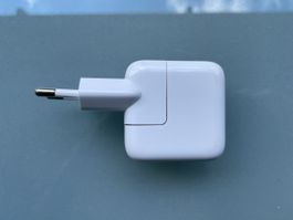 Ladegerät 10W mit USB-Anschluss