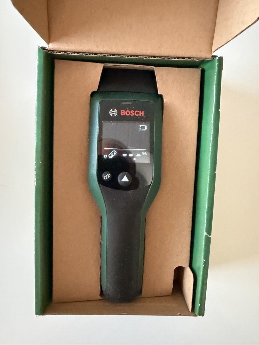Bosch Mesurer: Bosch UniversalHumid Holzfeuchtemessgerät  – D'occasion à Beckenried par chef3945 1