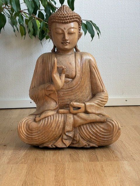 Figuren: Buddha aus Holz – Gebraucht aus Winterthur von _STRIETTA_