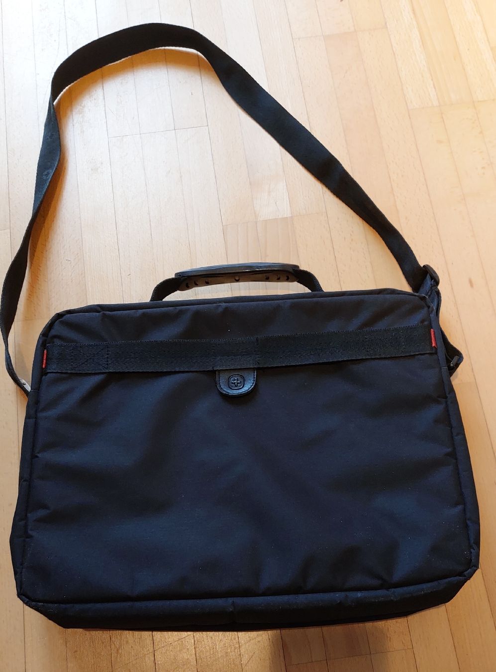 Wenger Sacs: Schwarze Laptoptasche von Wenger – D'occasion à Veltheim AG par gave04 5