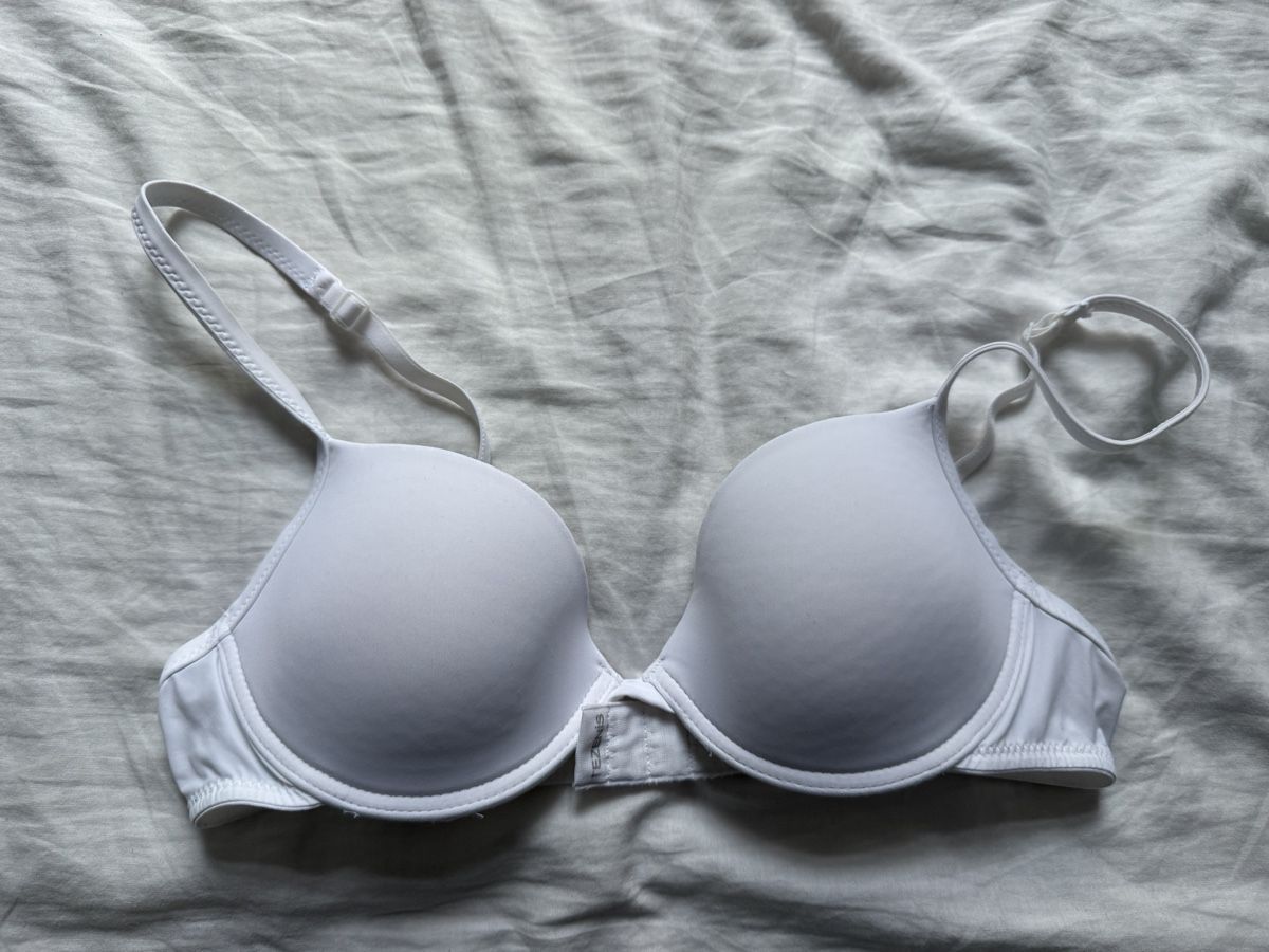 Tezenis Altra biancheria intima: BH Tezenis 80B – Usato da Winterthur venduto da adi_sqz