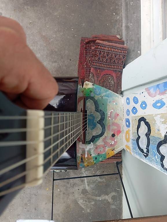 Strumenti musicali: Kinder Classic gitarre – Usato da Basel venduto da Petergunn 3