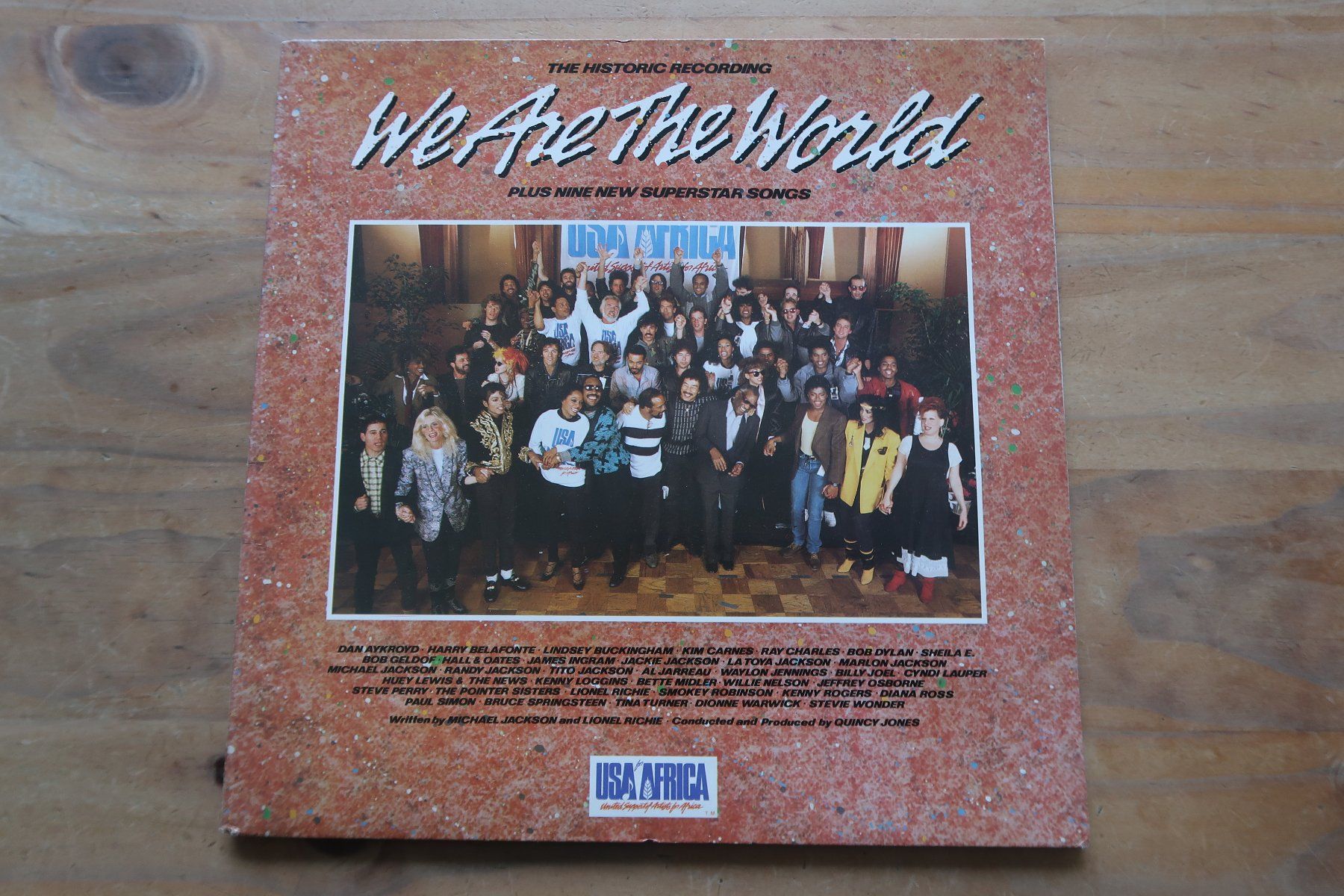 Schallplatten: WE ARE THE WORLD - MICHAEL JACKSON - VINYL LP – Gebraucht aus Basel von Patiscat