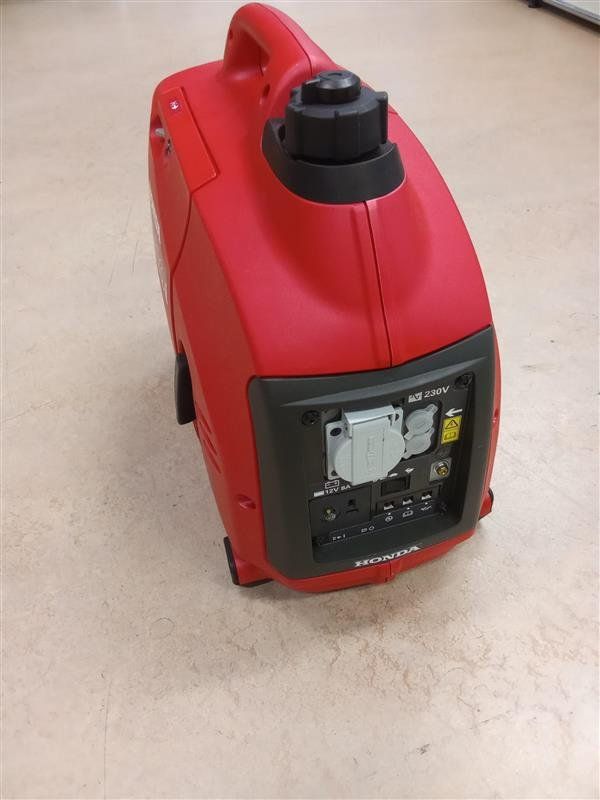 Honda Generatori di corrente: Générateur Honda EU10i – Usato da Pontenet venduto da Daez 3