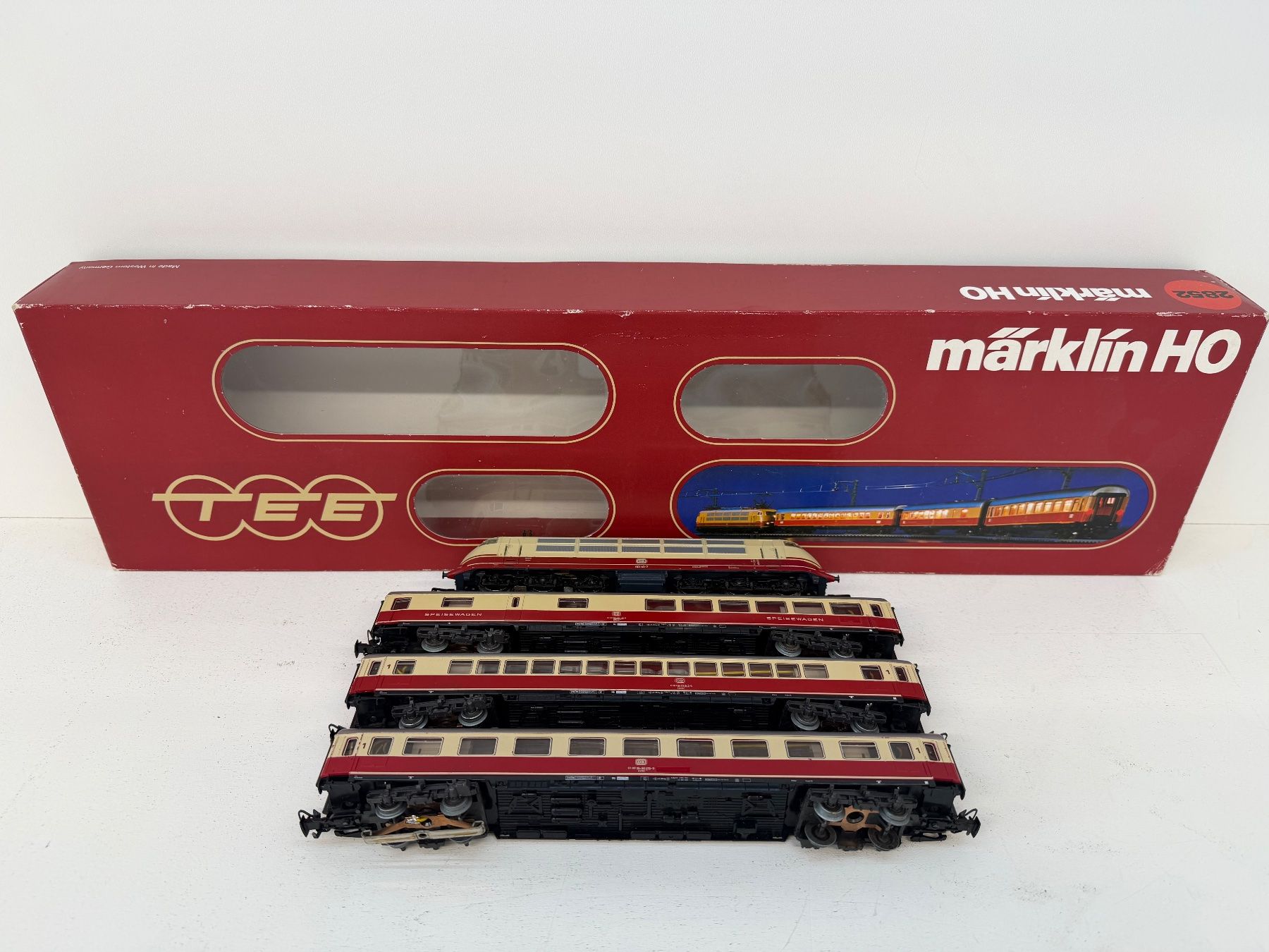 Märklin Modellini di ferrovie: Märklin TEE Zugpackung 2852 mit DB BR 103 – Usato da Büsserach venduto da ModellbahnDepot