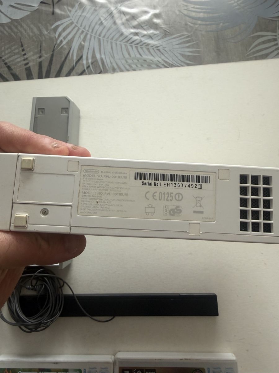 Nintendo Console: Console Nintendo Wii + 2 jeux Pokémon – Usato da Genève venduto da sho_67qj 7