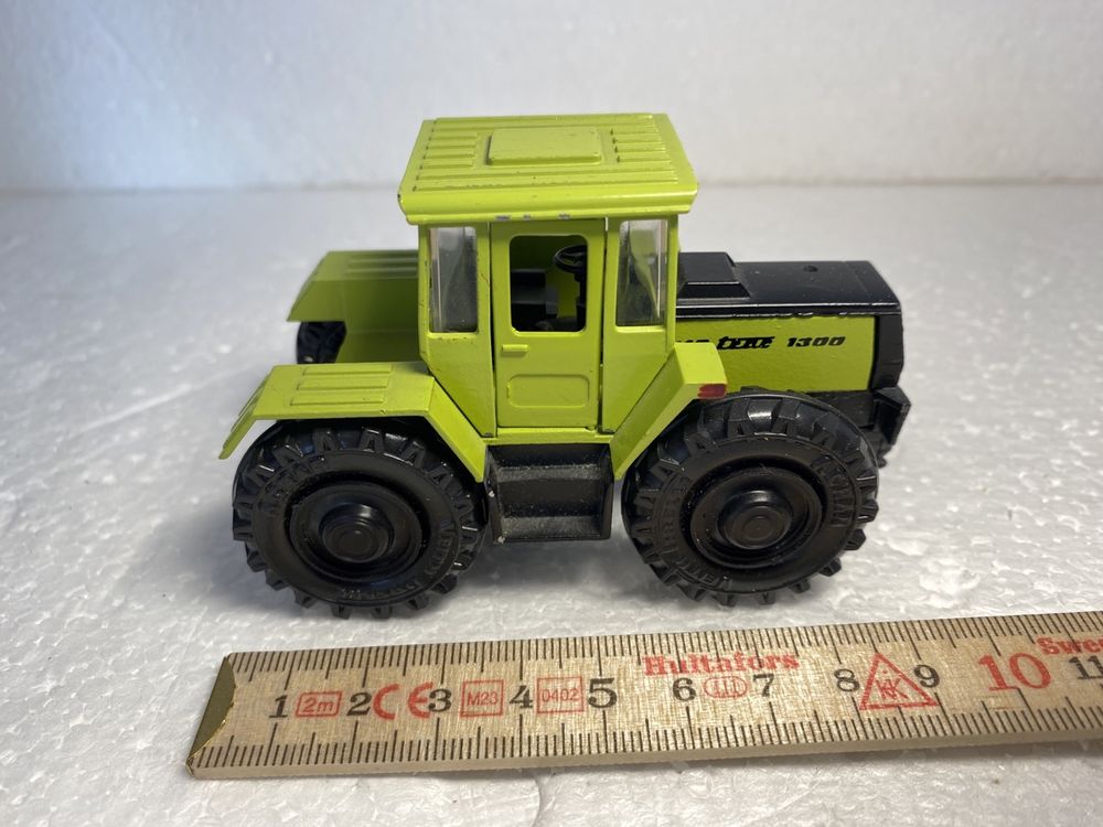 camion 1/50 Gescha modèle Mercedes