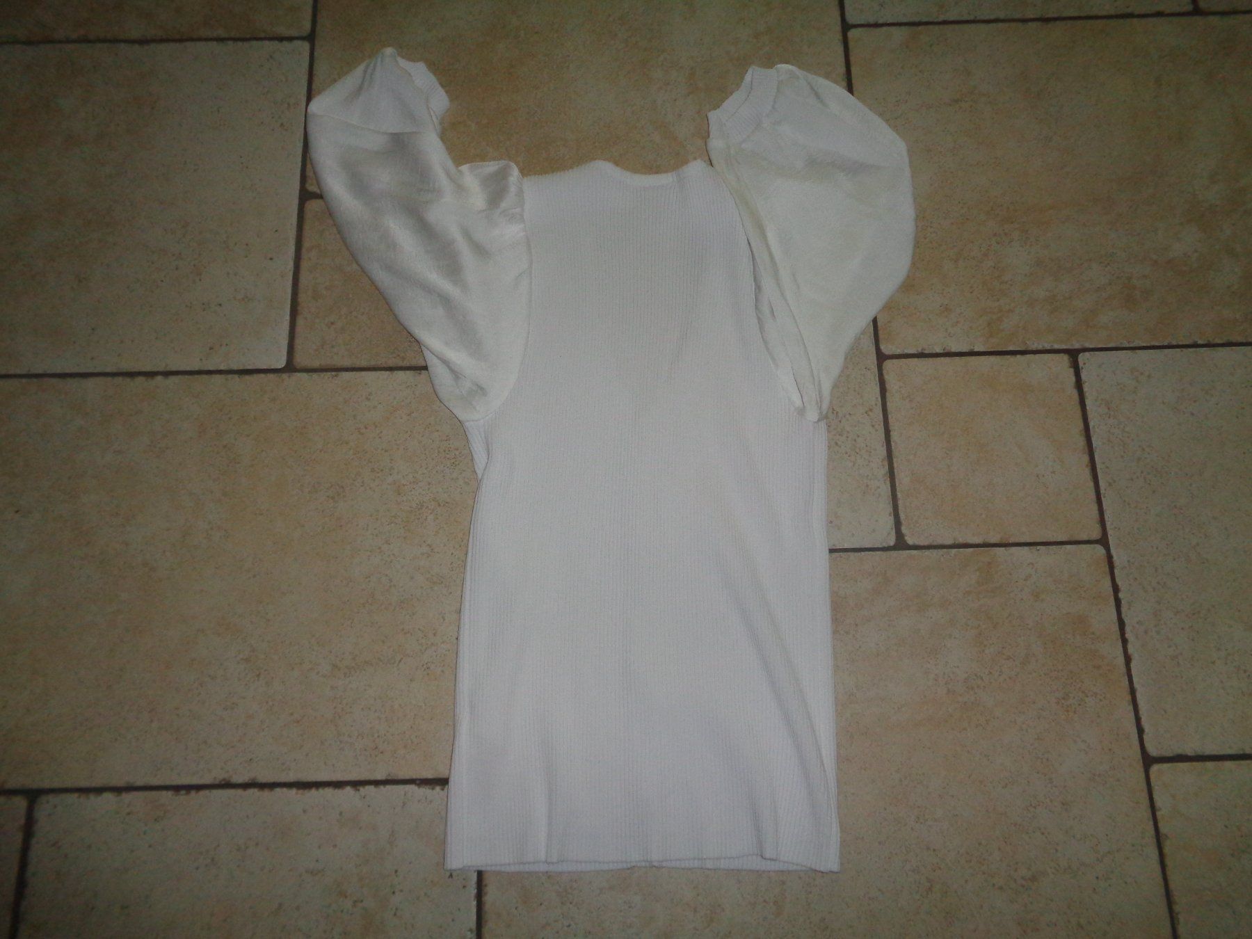 Zebra Camicette: Bluse/Pulli  Zebra  Grösse S – Usato da Kreuzlingen venduto da Robi-2003 3