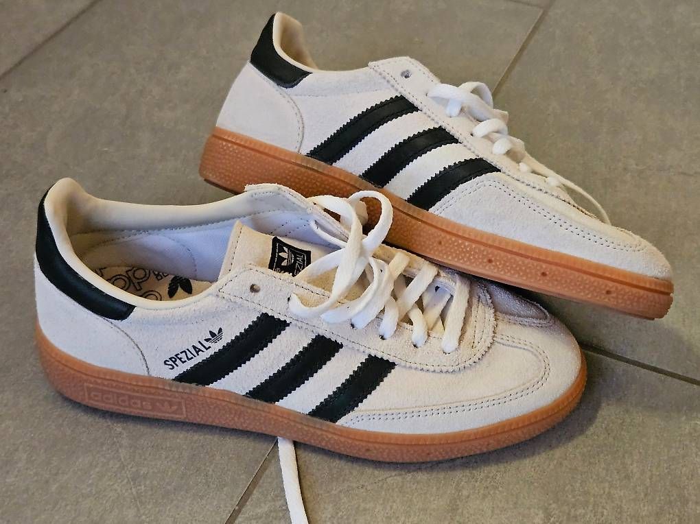 Adidas Scarpe da donna: Neue Adidas Handball Spezial 38 – Nuovo (secondo la descrizione) da Frauenfeld venduto da Heren_67