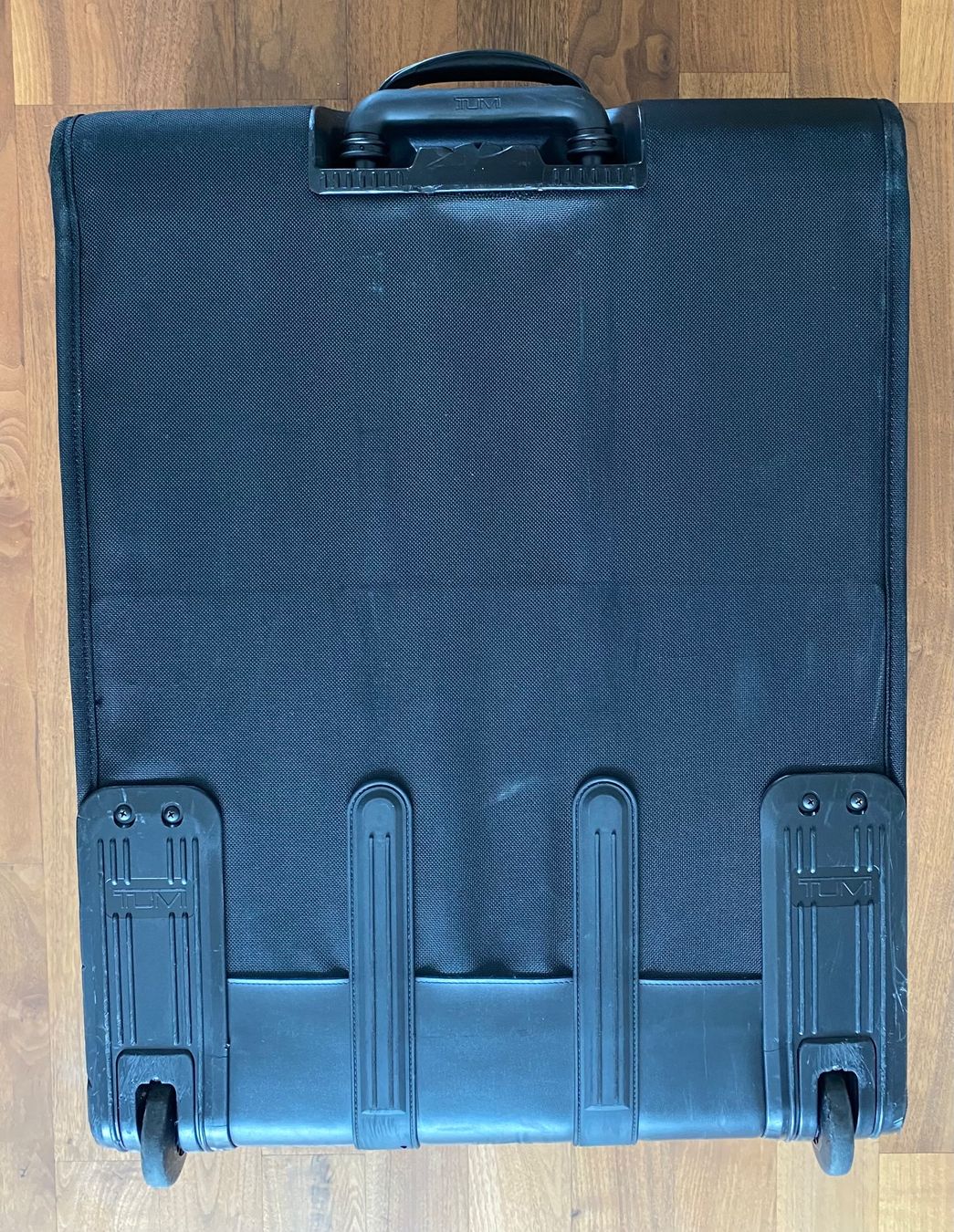 Tumi Valigie: Grosser Rollkoffer TUMI Alpha 1 – Usato da Wollerau venduto da Sondi22 6