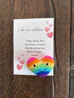 Gehäkeltes Herz Regenbogen handgemacht