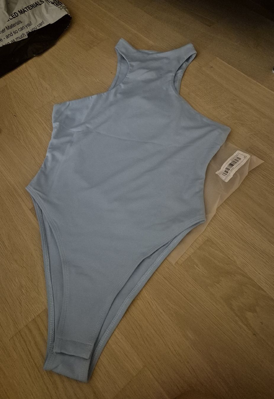 Shein Top: Wunderschöner hellblauer Body – Nuovo e nell'imballaggio originale da Liebefeld venduto da AndreaViviane 3