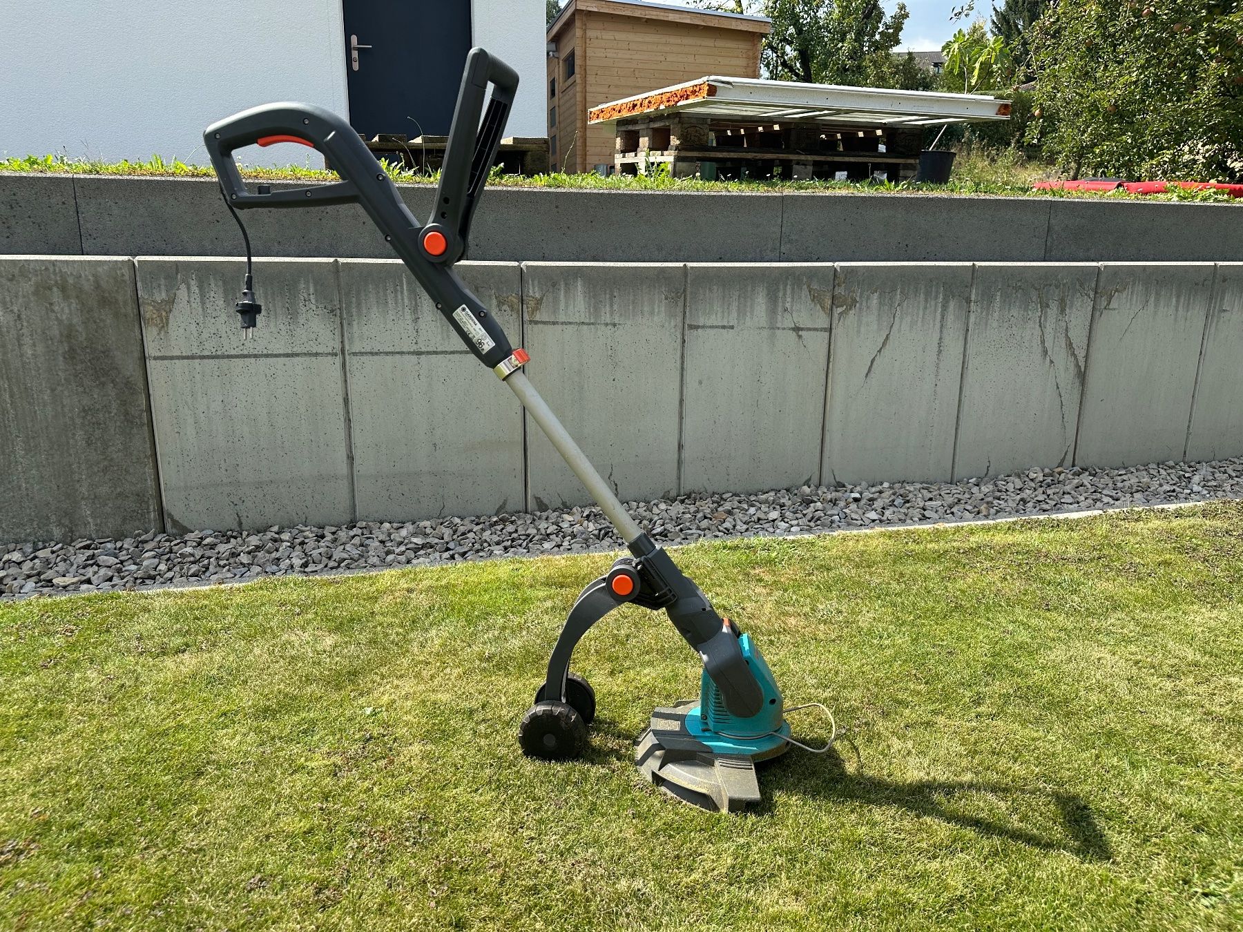 Gardena Tagliaerba: Gardena Elektro-Trimmer ComfortCut – Usato da Freienwil venduto da 2004Alec