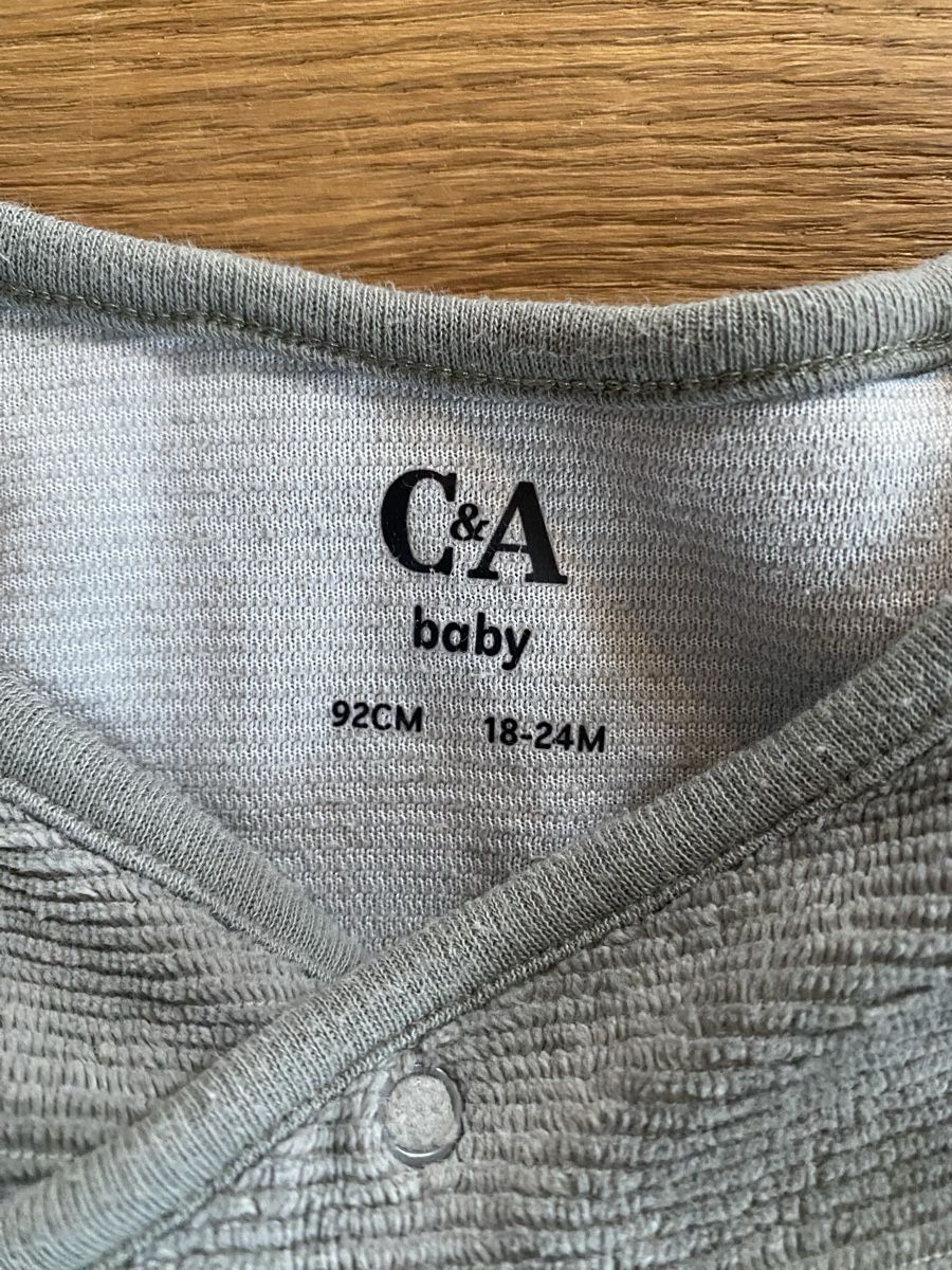 C&A Pyjamas & Ähnliches: C&A Baby Overall Pyjama Gr. 92 – Gebraucht aus Neerach von Sixtine 2