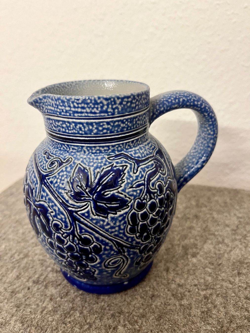 Caraffe: Weinkrug aus Steinzeug 1/2l – Usato da Basel venduto da so1_nf6l 1
