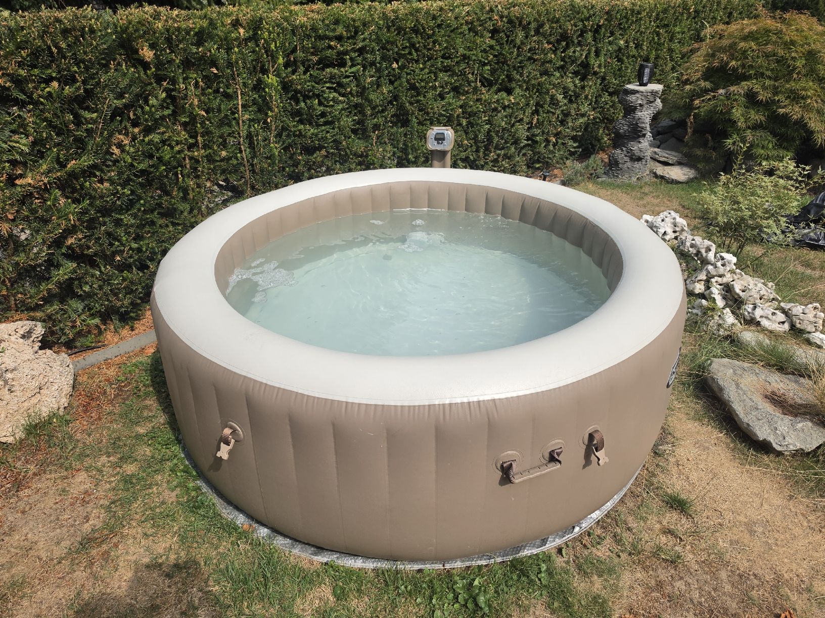 Intex Whirlpool: Aufblasbarer Intex Whirlpool PureSpa Pool – Difettoso da Münchenbuchsee venduto da Zoups 4