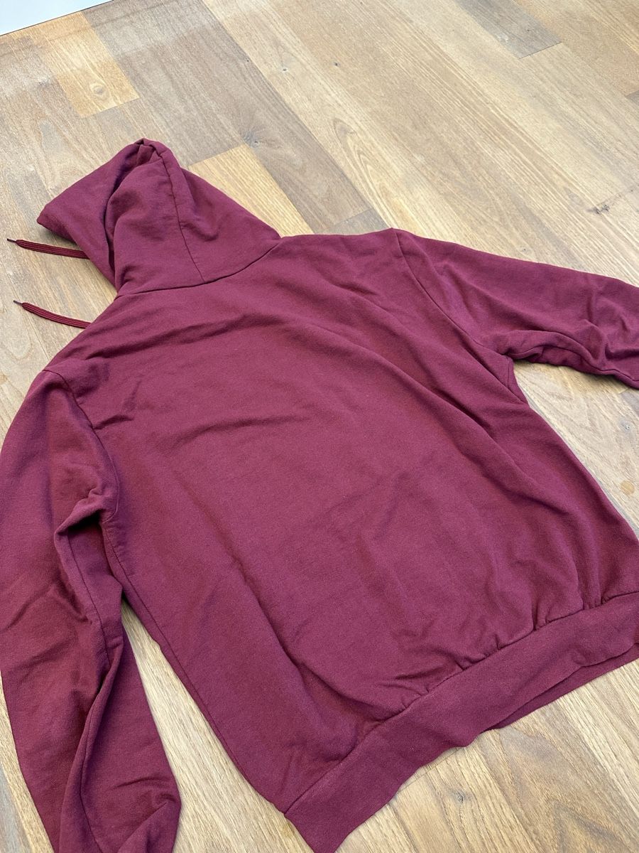 Pullover & Sweatshirts: Herbstlicher Kapuzenpullover Universität Rom Gr. M – Gebraucht aus Bad Ragaz von Fischer_17 1