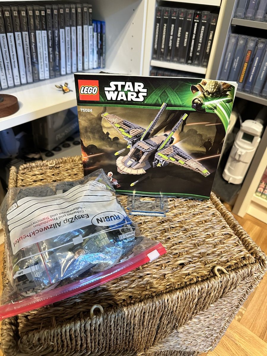 Lego Kit di costruzioni: Lego star wars 75024 – Usato da Epalinges venduto da mat_c6t9