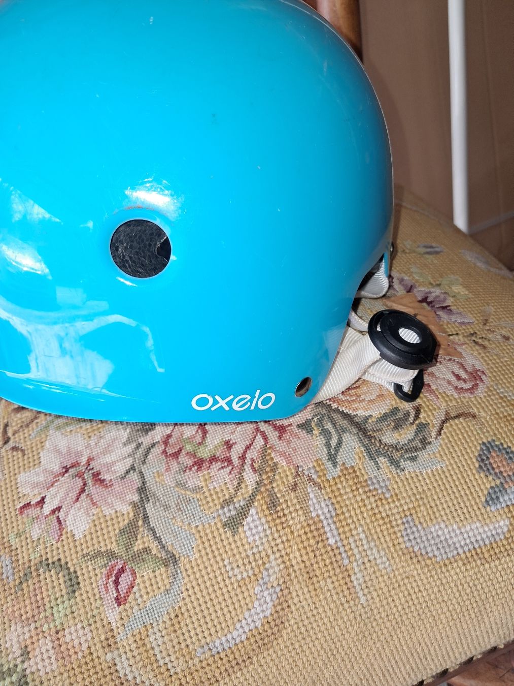 Oxelo Caschi: Casque vélo enfant oxelo – Usato da Le locle venduto da juliensaran 3