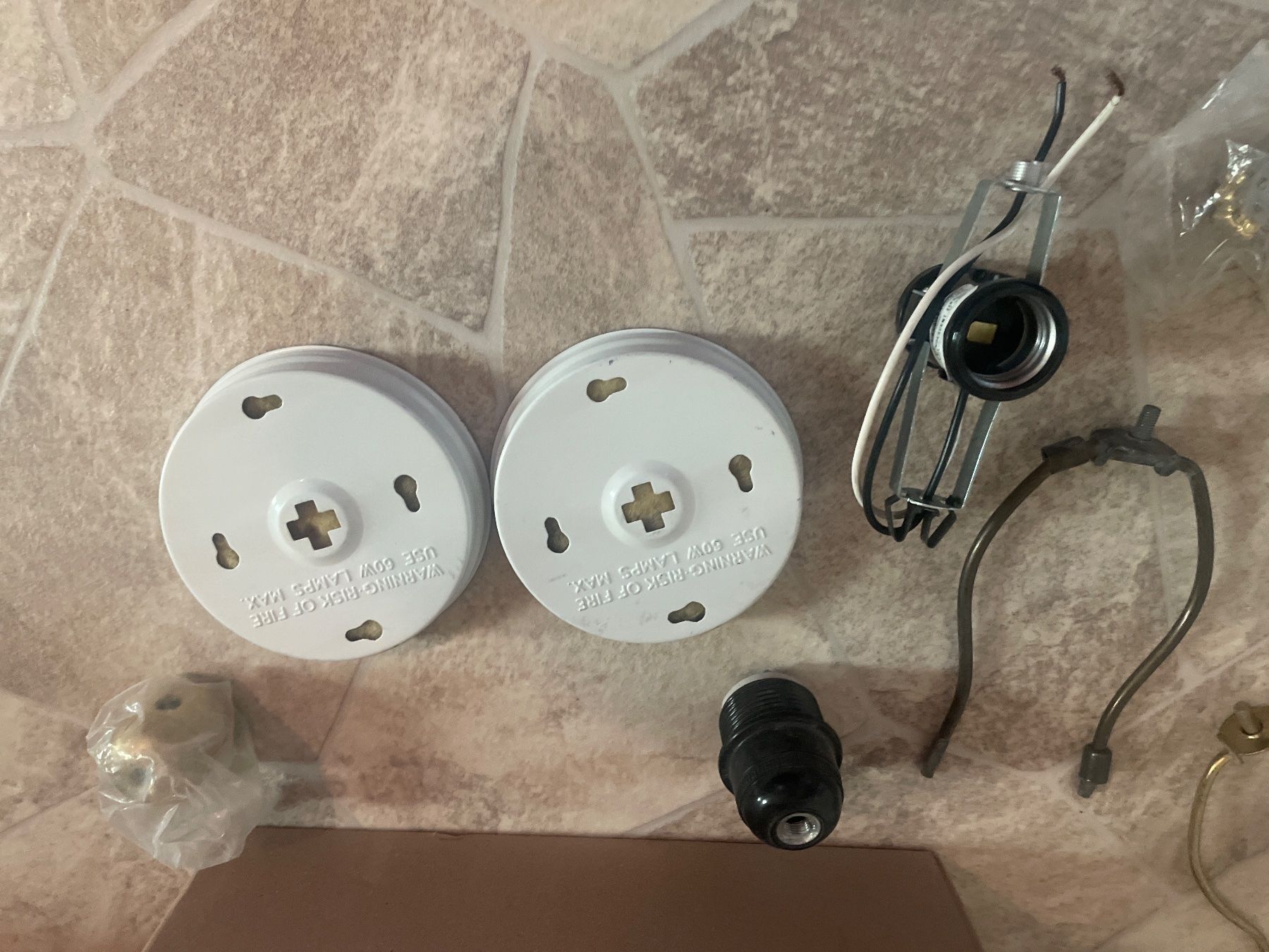 Lampade: Lampen Zubehör – Usato da Schaffhausen venduto da Kolibri023 2