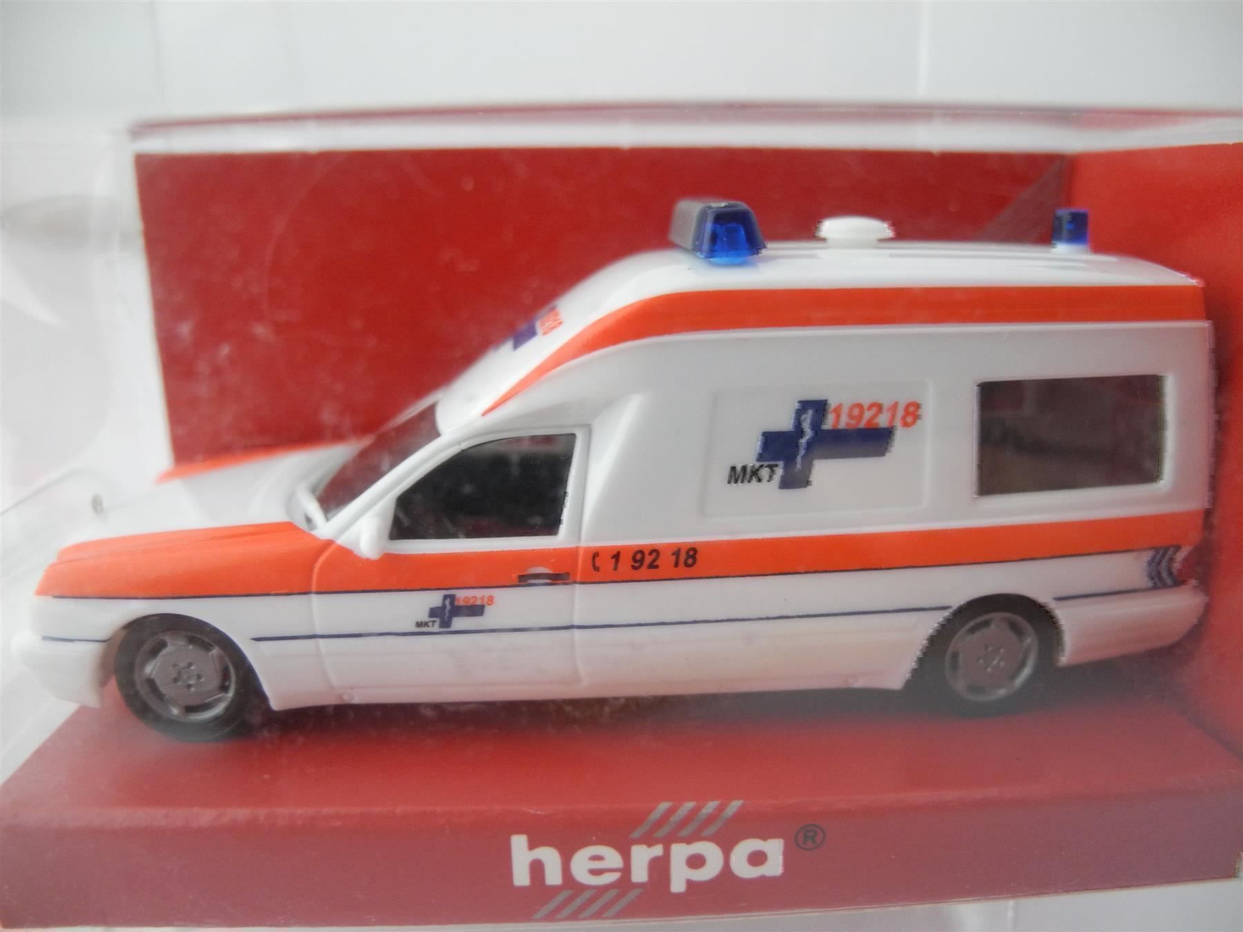 Herpa Modellini d'auto: Herpa 043984 "MKT Nürnberg", Nr. v13 – Nuovo e nell'imballaggio originale da Kottwil venduto da Crazyrolf 1