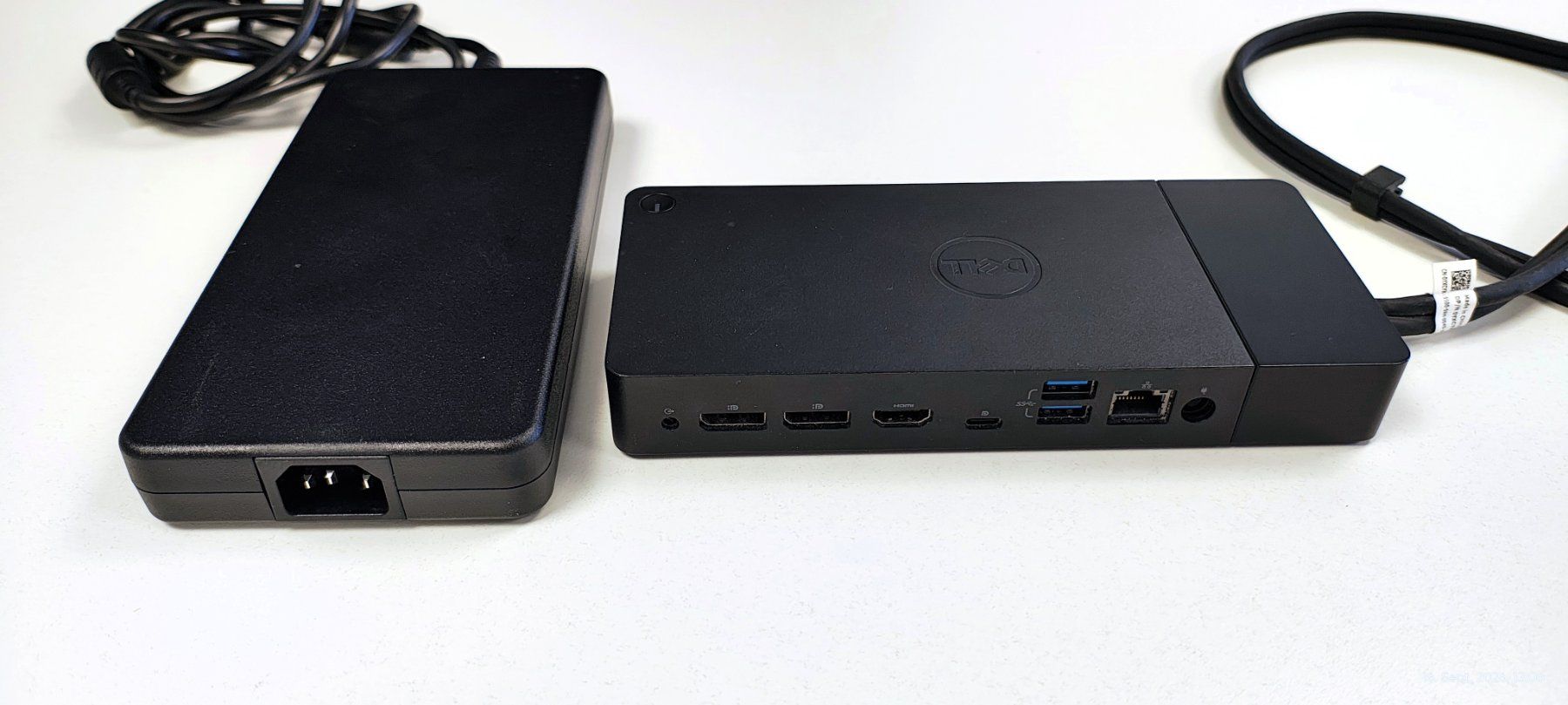 Dell Ladegerät: Dell AC Adapter, 240W, 19.5V, 3 – Gebraucht aus Bülach von Surbetone 2