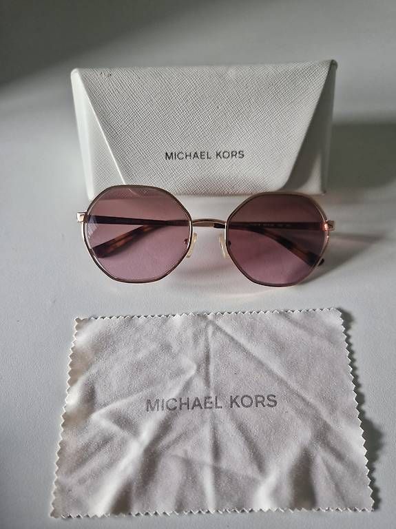 Occhiali & Lenti: Occhiali da sole Michael Kors  – Usato da Bellinzona venduto da lus_lyb5 2