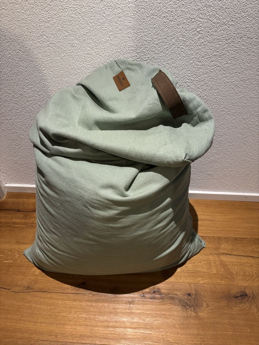 Nobodinoz Cuscini: Nobodinoz Oasis Sitzsack – Usato da Nottwil venduto da Darko2000