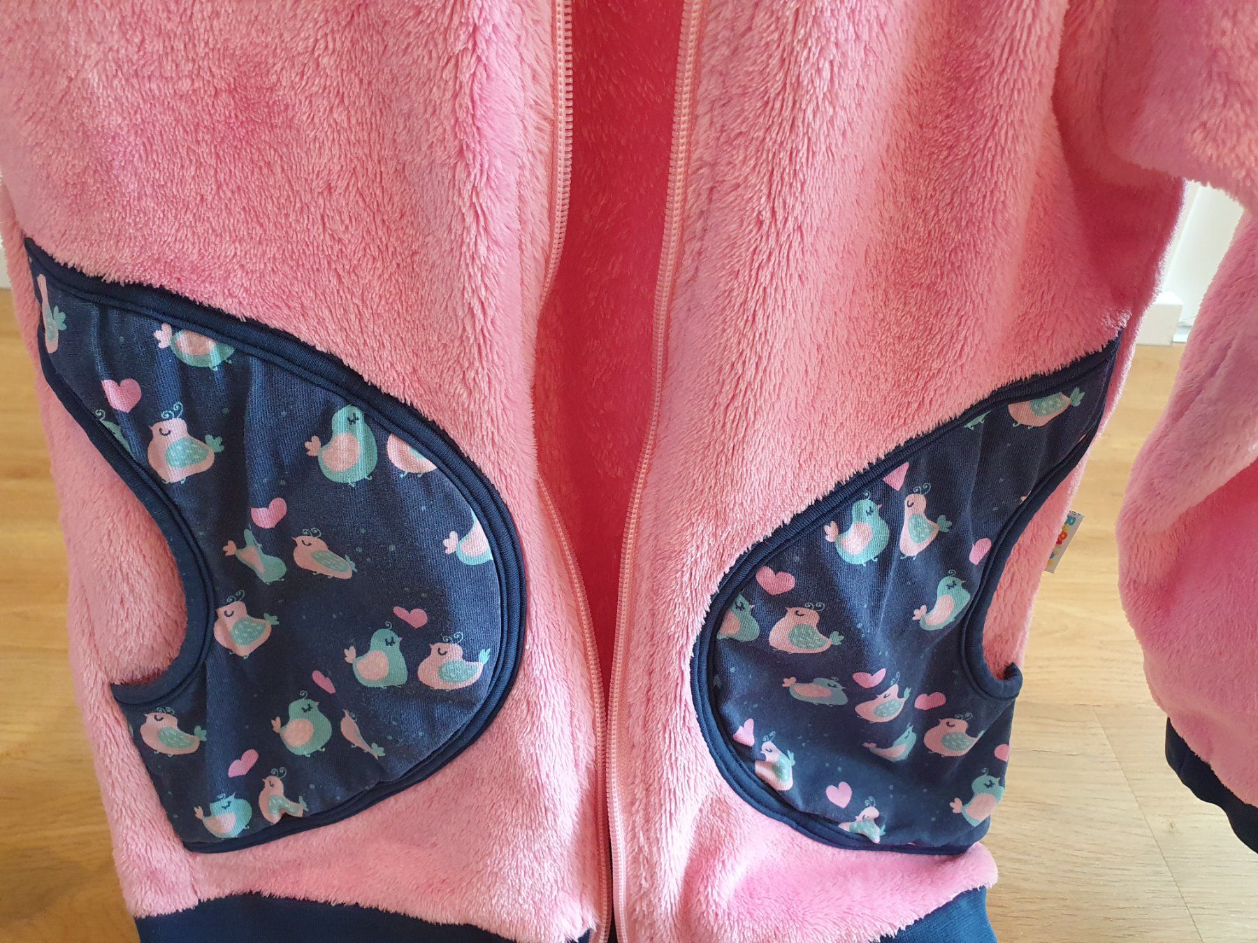 Giacche & Cappotti: Babauba Handmade Kuscheljacke Gr. 116, rosa – Usato da Heinrichswil venduto da frankie19860 1