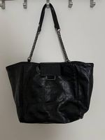 Schwarze Tasche von Zara