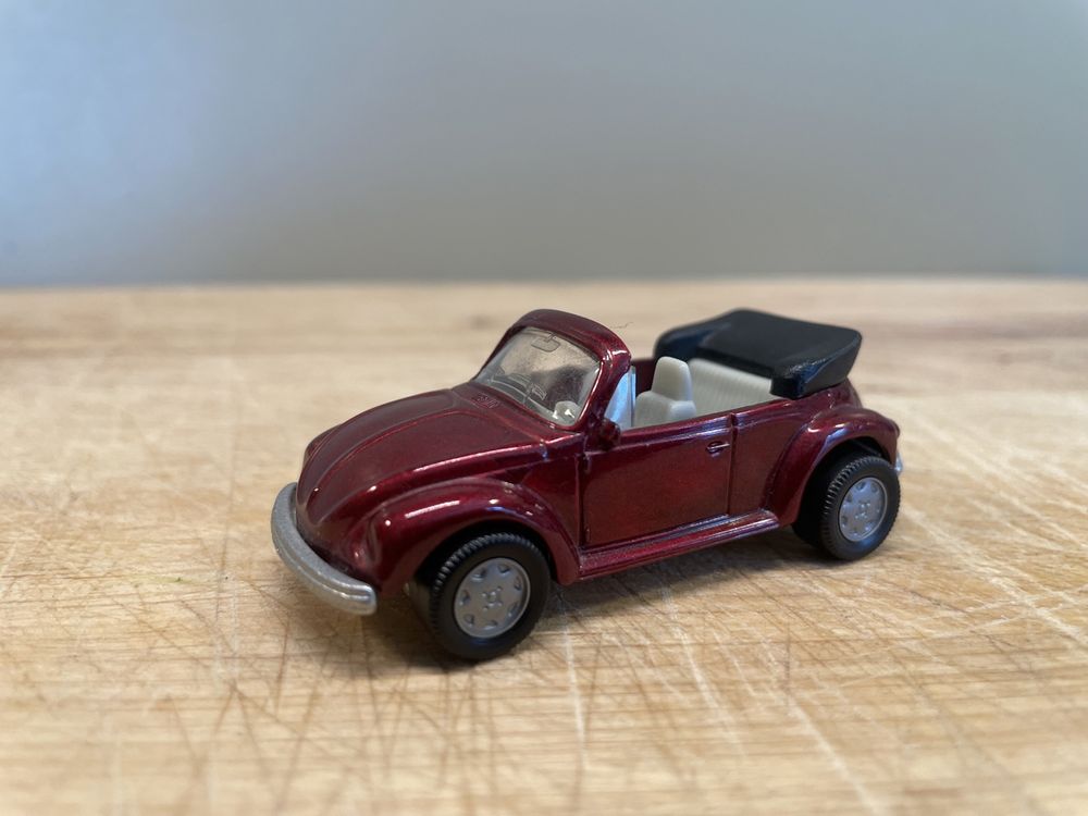 SIKU Volkswagen 1303 Cabriolet Noir – 1/43 – Boîté – Parfait État