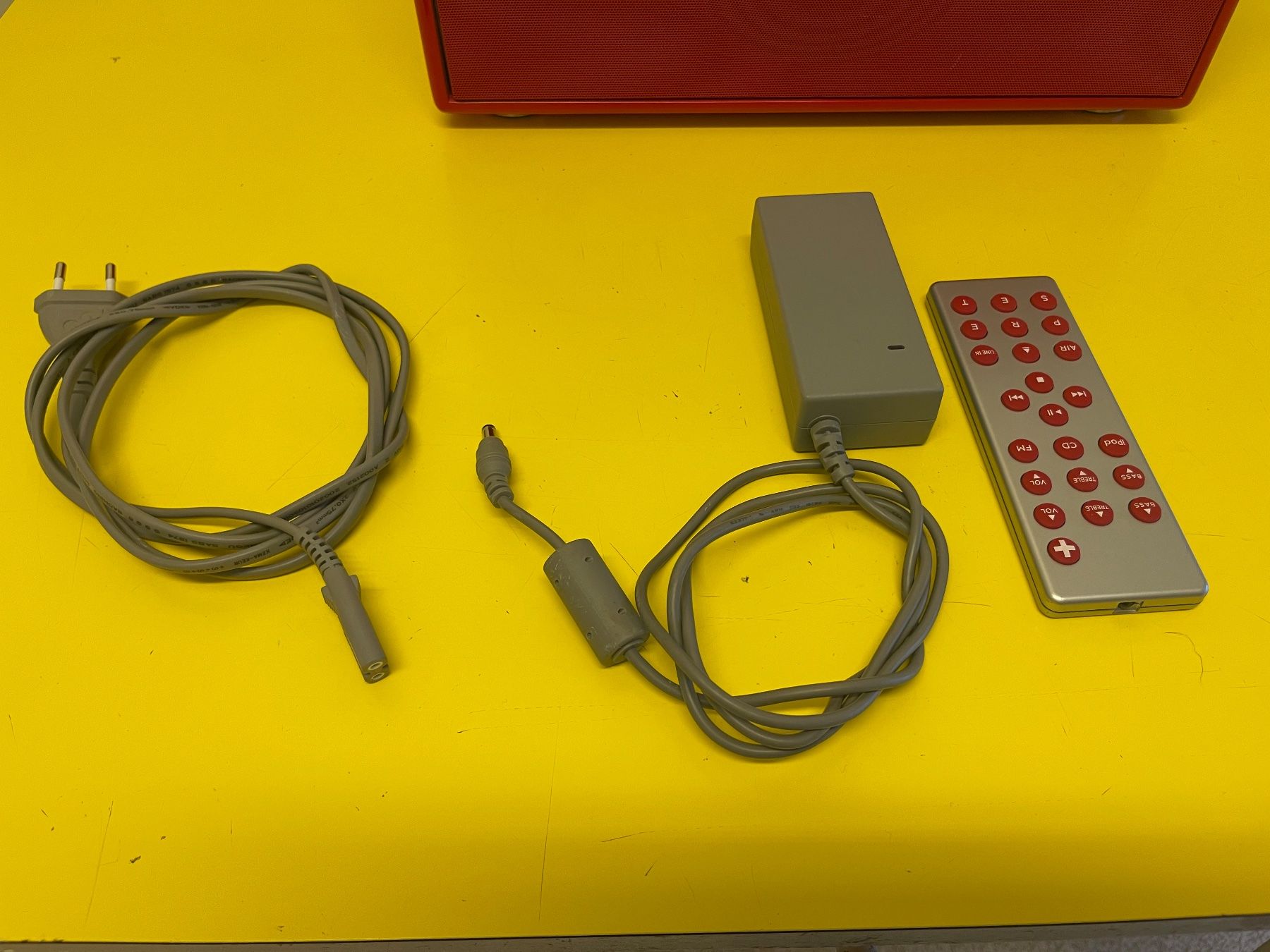 Lecteur multimedia & Streamer: Geneva Sound System Model M mit Fernbedienung – D'occasion à Ftan par ch__68hf 5