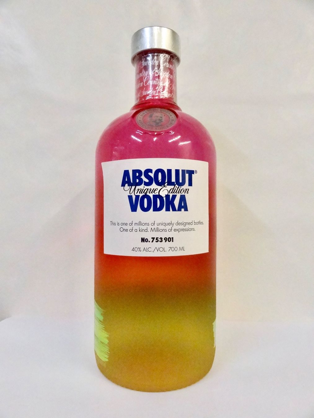 Absolut Vodka Spirituosen: 1 x ABSOLUT VODKA ABSOLUT UNIQUE Edition 2012 – Neu und originalverpackt aus Kerzers von zimmergruen 2