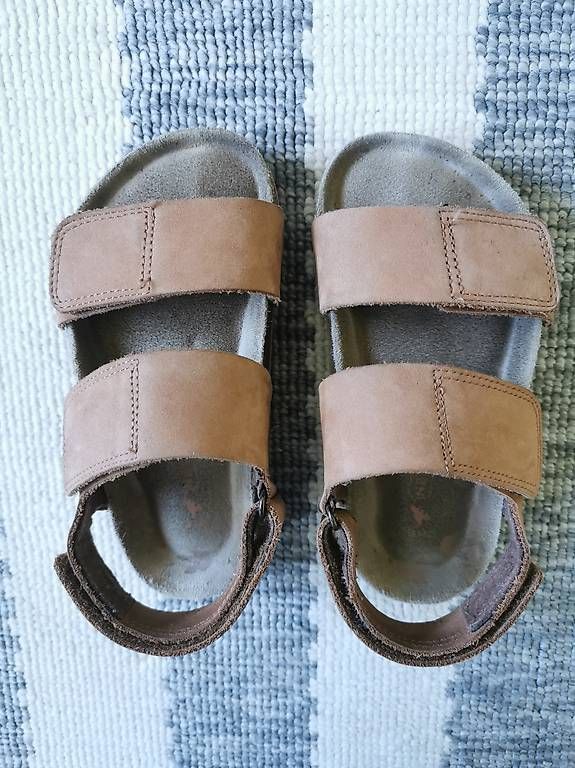 Scarpe per ragazzi: Sandalen von Next - Gr. 26.5 – Usato da Stein AR venduto da peachBlue 1