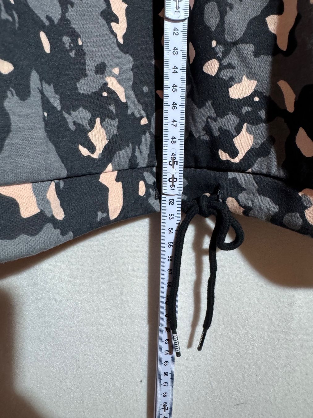 Puma Maglioni & Felpe: Camouflage Kapuzenpullover von Puma Gr. M – Usato da Grosswangen venduto da second_hand_dress 6