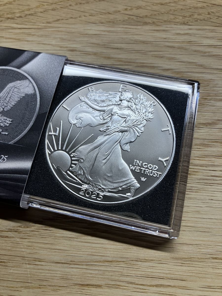 Tutti le monete: American Eagle limitierte Silver Ring Edition – Nuovo e nell'imballaggio originale da St. Gallen venduto da Rennicky