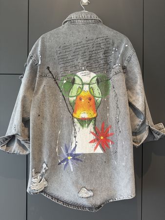 Coole Jeansjacke mit Entenmotiv