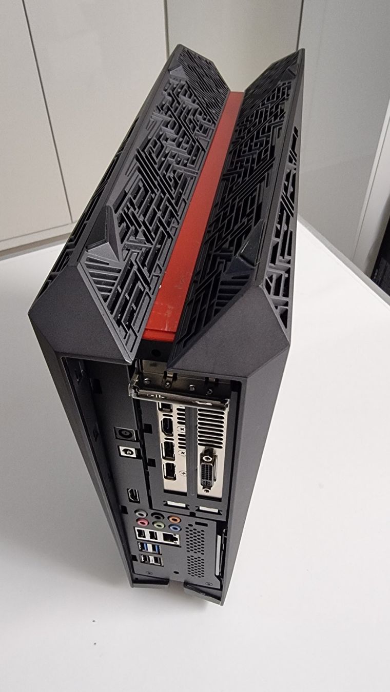 Asus PC: ASUS G20 DEFEKT – Usato da Unterengstringen venduto da Baldyman 3