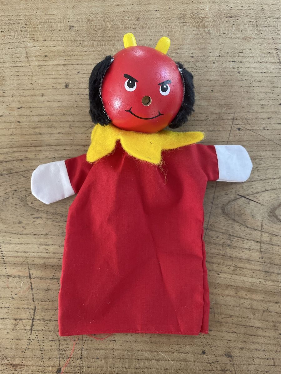Bambole: 4 antike Handpuppen mit Holzkopf – Usato da Bonstetten venduto da soleillle 2