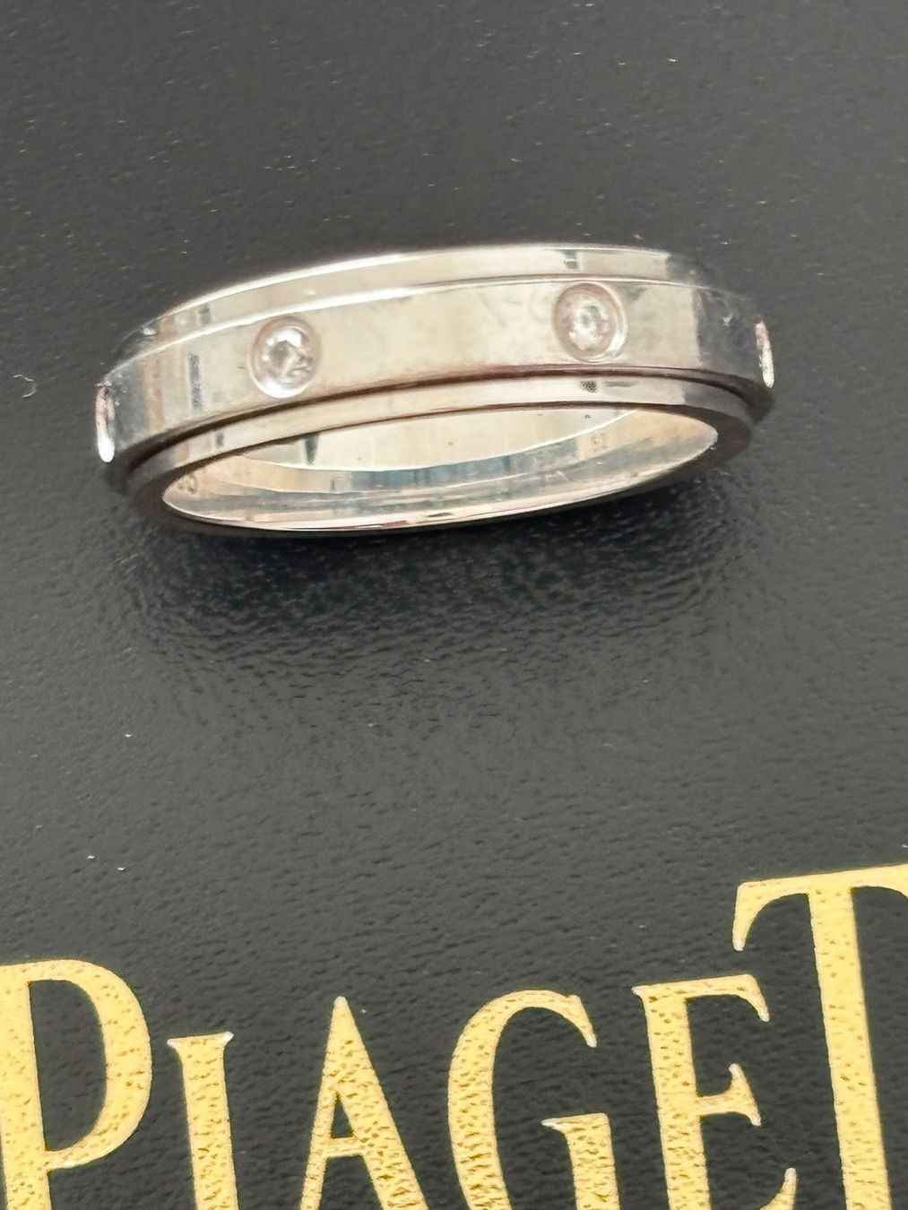 Piaget Anelli: Piaget Possession Dreh-Ring Weissgold – Usato da Thierachern venduto da Herci 1