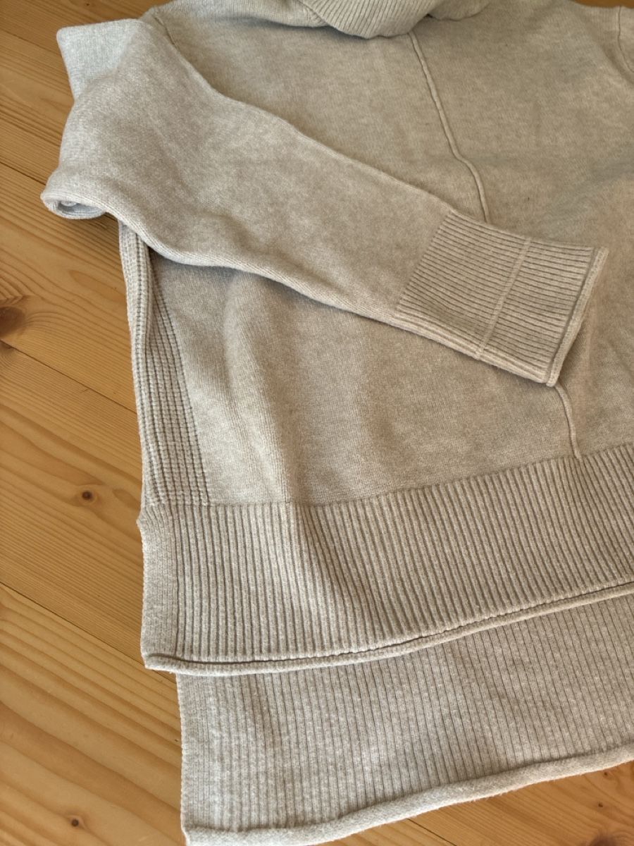Pullover & Sweatshirts: Strickpullover mit Kragen und Details,Beige, Grösse M – Gebraucht aus Hinterkappelen von chocominza4 3