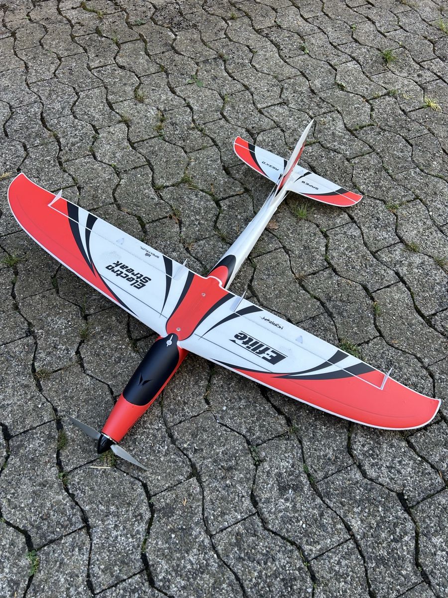 E-Flite Modellismo RC: Eflite Elektro Streak 1.1 mit BNF Basic mit AS3Xund Safe – Usato da Wil SG venduto da Haelge