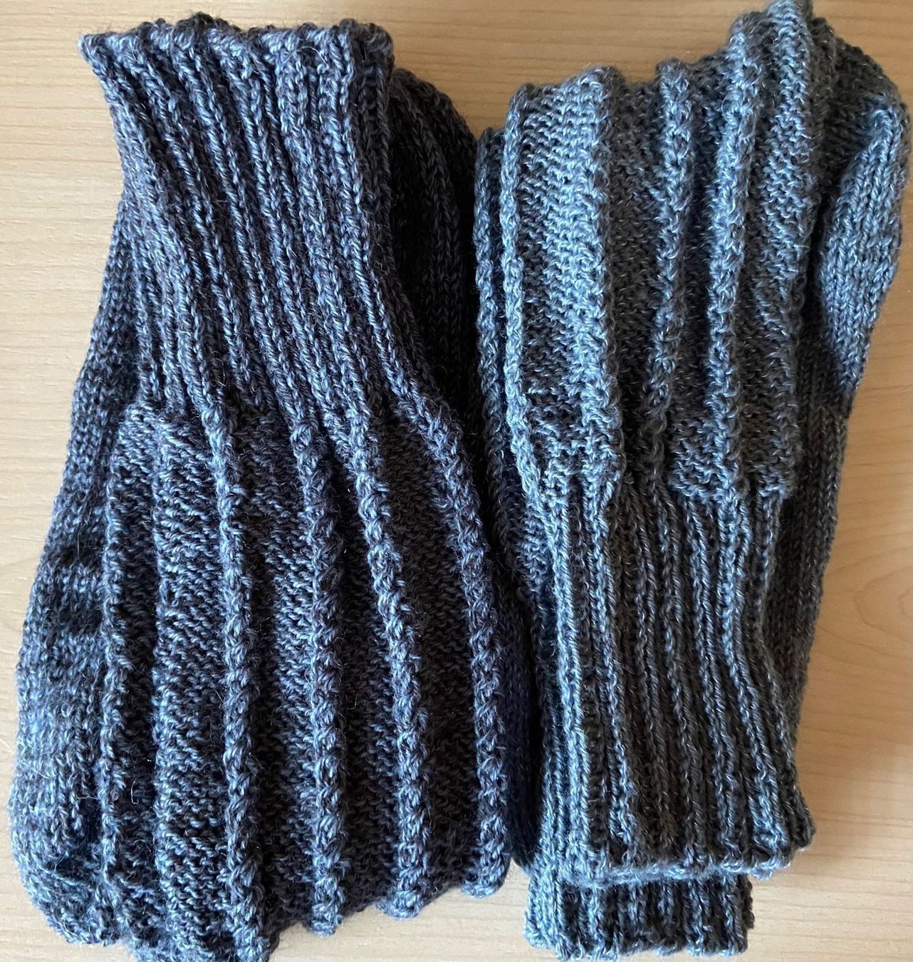Socken: Socken Handgestrickt – Neu und originalverpackt aus Reiden von haandena 2