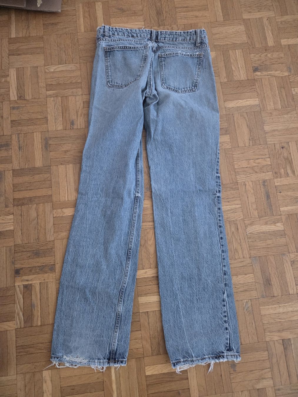 Pantaloni: 3 Hosen Zara und Pull and Bear – Usato da Zürich venduto da Shiva79 6