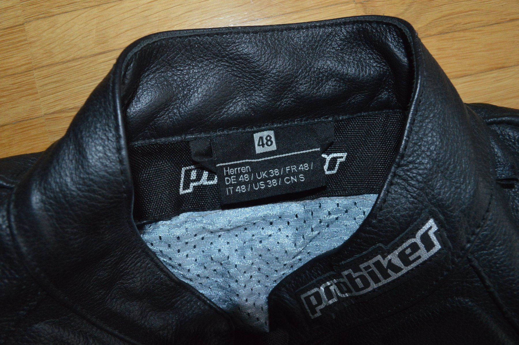Giacche: Motorrad-Lederjacke Gr. 48 – Usato da Steffisburg venduto da Saegry 3