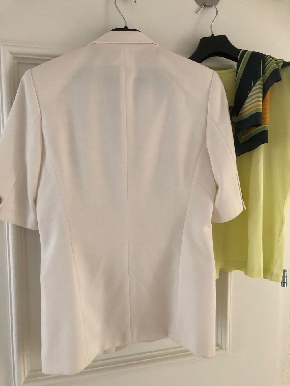 Vestes: Blazer, kurzarm, hellbeige, Gr. 38 – D'occasion à Hergiswil NW par redrose51 2